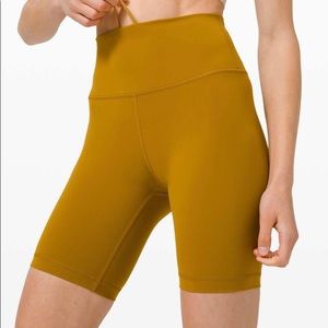 Lululemon Wunder Train High Rise Shorts